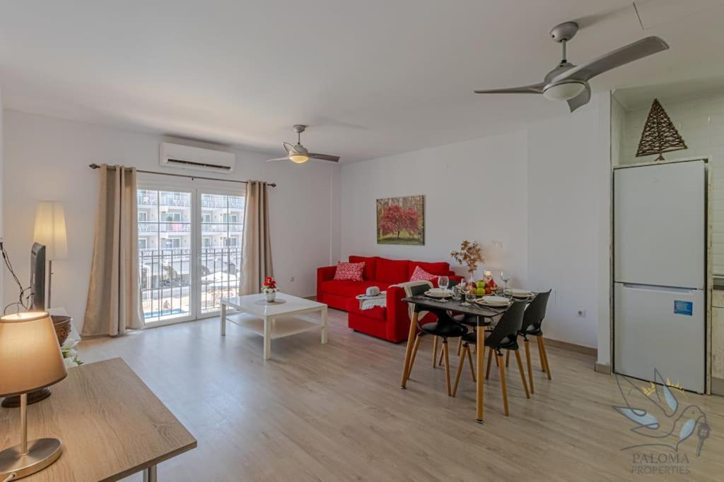 Benalroma Spacious Apartment 50 Mt From The Beach Benalmadena Luaran gambar