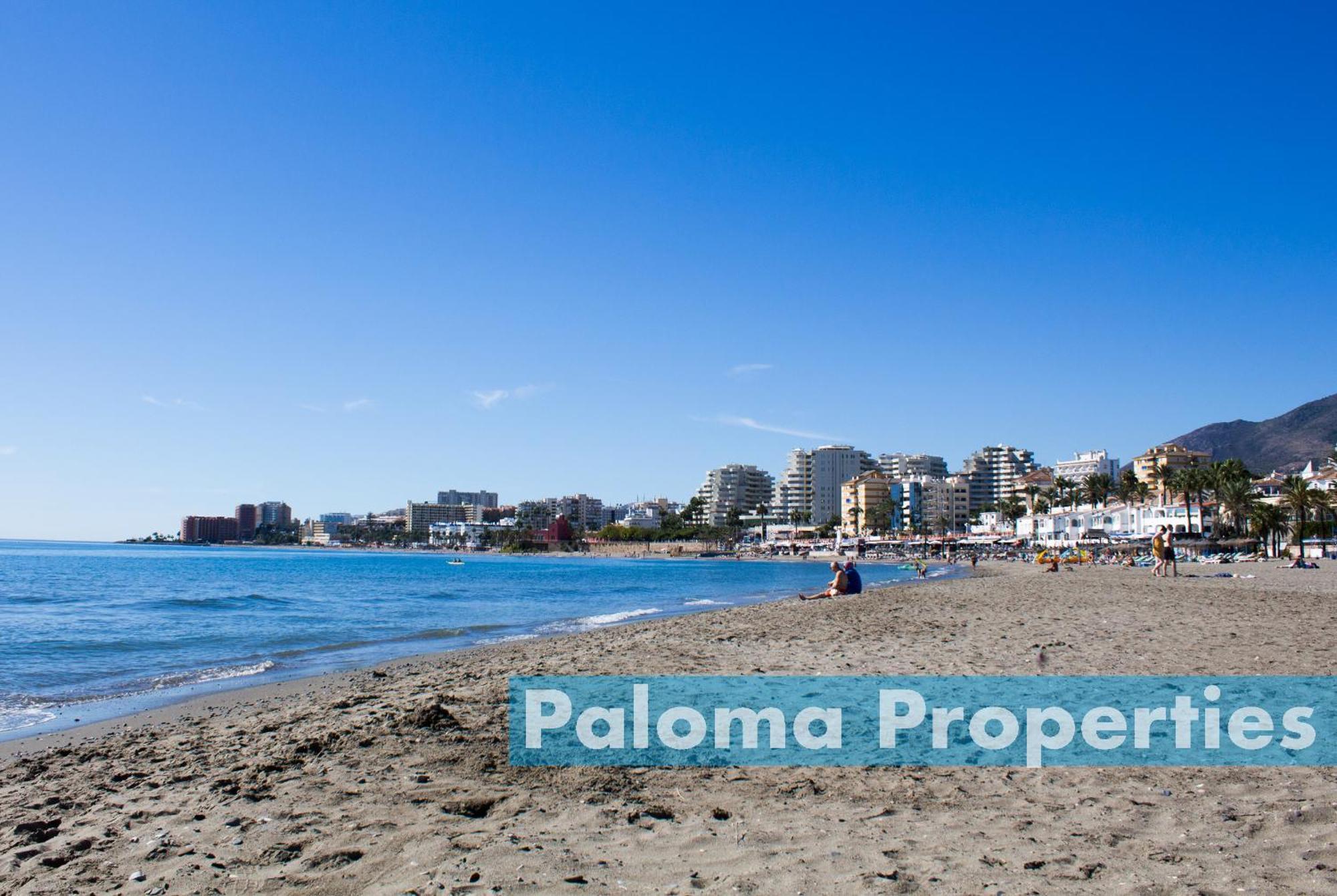 Benalroma Spacious Apartment 50 Mt From The Beach Benalmadena Luaran gambar